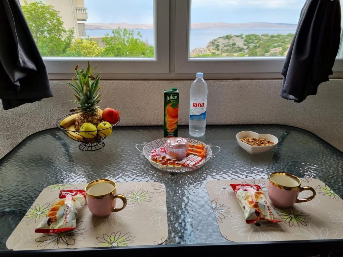 Apartmani 'Cvit' Karlobag Exteriér fotografie